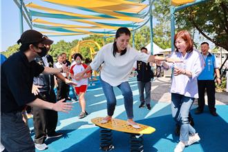 5000萬打造！草屯酷比親子運動公園開幕 許淑華玩心大發