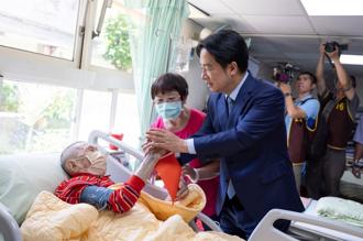 賴總統探望桃園榮家  再提823砲戰：感謝長輩保家衛國