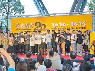 台北牛肉麵節 鍋貼店斜槓摘金