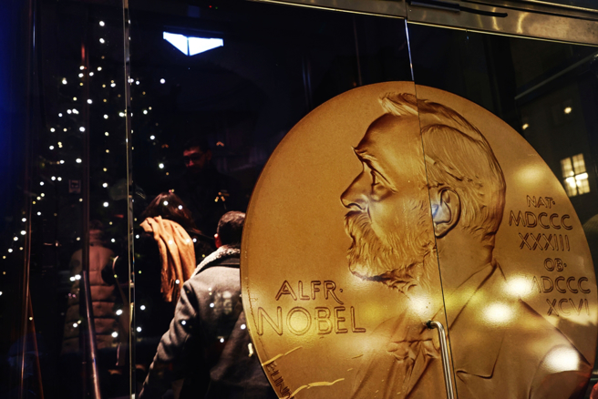 诺贝尔奖已超过百年歷史，有网友好奇最重大的研究为何，引起眾人讨论。（图：shutterstock／达志）