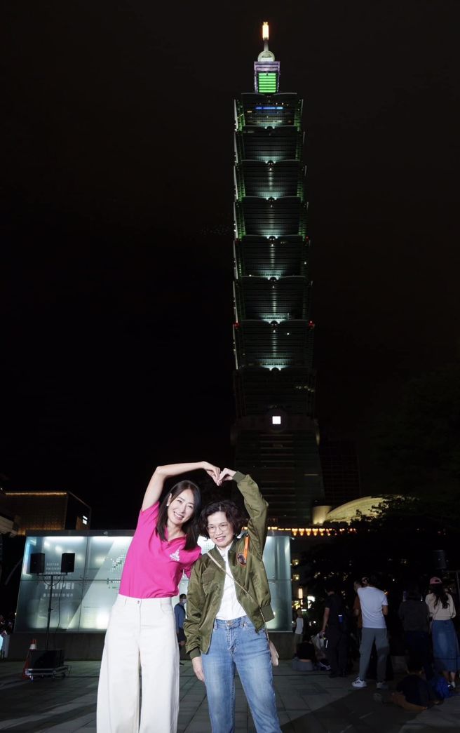 贾永婕向台湾企业喊话明年赞助101国庆烟火。（图／贾永婕的跑跳人生 脸书）