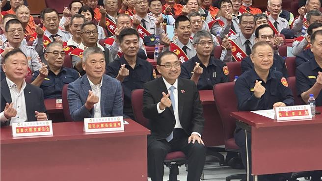新北市長侯友宜出席資深民防人員表揚大會。（賀培晏攝）