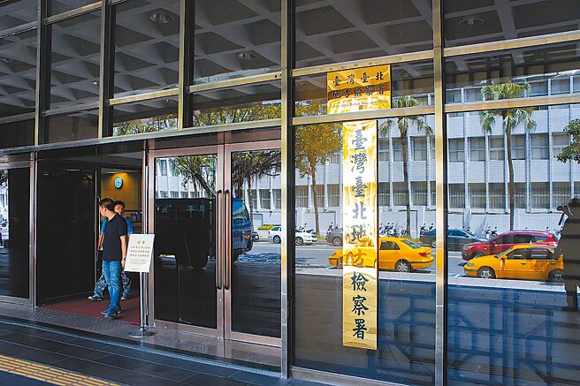 京华城容积奖励弊案，前鼎越开发董事长朱亚虎抗告重裁，台北地院10日凌晨再度裁定羁押禁见，还押台北看守所。（本报资料照片）