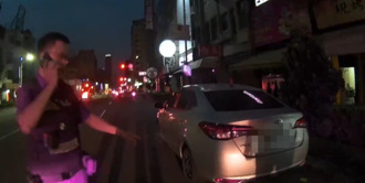 抓到了！高雄嬤過馬路遭撞死 肇逃男毒駕還是通緝犯