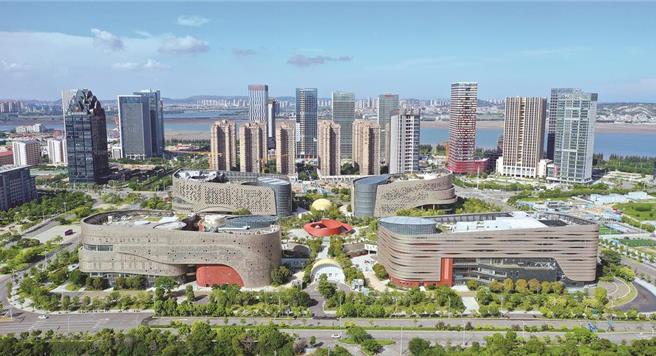 福建泉州全面取消住房限购、限售、限价  实施「认贷不认房」。（大陆央视）