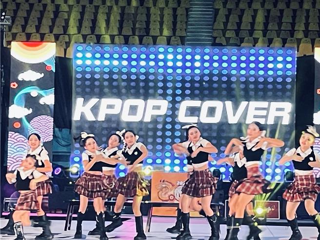 「云林国际街舞盛典」12日在斗六市县立体育馆举行开幕仪式，云林县长张丽善表示县政府2年前即推动街舞运动，藉此培育在地优秀街舞好手成为国际「舞」林明日之星。（云林县政府提供／张朝欣云林传真）