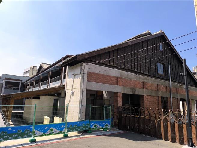 潭子农会谷仓。（李京升摄）