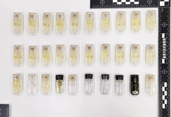 臺南市警局從11日起展開一連串掃蕩行動，行動期間共查獲25件各類案件，包括毒品案4件，警方起獲第三級毒品愷他命1.1克、依託咪酯3罐及菸彈35只。（圖警方提供／簡銘柱翻攝）