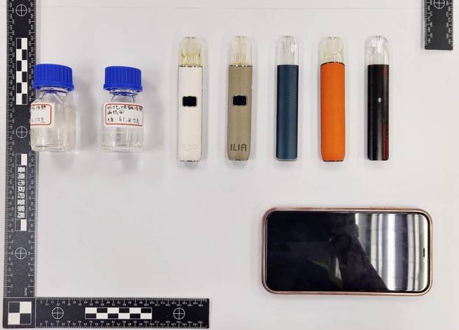 臺南市警局從11日起展開一連串掃蕩行動，行動期間共查獲25件各類案件，包括毒品案4件，警方起獲第三級毒品愷他命1.1克、依託咪酯3罐及菸彈35只。（圖警方提供／簡銘柱翻攝）