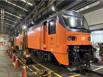高效能E500電力機車上線！68輛2026年全上線