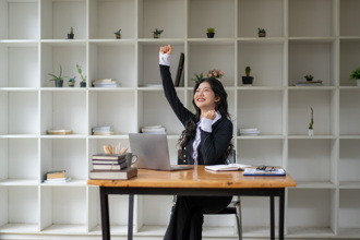 年末4大幸運星座！事業有貴人力挺 還能被上司認可
