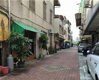 襲警男引社區恐慌 強制送醫3天後過世！重傷母病危不樂觀