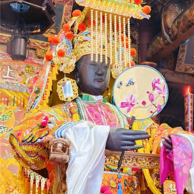 赤嵌朋派商圈26、27日举办万神节，今年以东、西方圣母为主题，大天后宫将出动「二妈」神像出巡。（赤嵌朋派商圈提供／程炳璋台南传真）