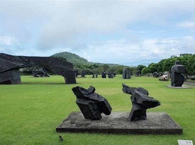 經過10天的緊急修復與整理工作，朱銘美術館將於15日重新開放。（朱銘美術館提供）