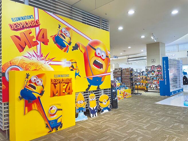 Global Mall新北中和店周年庆推「私货潮玩市集」，集结多款热门IP共上千款公仔及周边。（Global Mall提供）