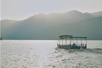 獨》夢幻工作徵才！包住月領40K以上 免費學小提琴、製琴