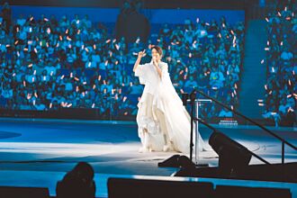 劉若英上海拚場張學友