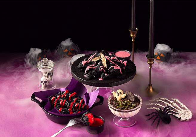 15日起至10月底，前往王品指定燒肉品牌完成指定任務，即招待萬聖節限定、只送不賣的暗黑系餐點。（王品集團提供／朱世凱台北傳真）