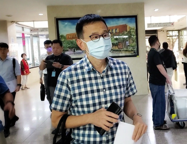 華城弊案持續延燒，台北地檢署為釐清容積率審議過程，14日傳喚台北市前副祕書長李得全（見圖）作證。（鄧博仁攝）