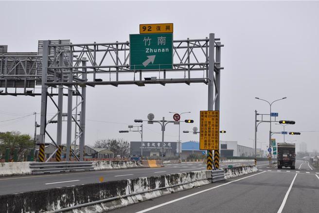 台61线西滨快速道路铺面改善，白沙屯至赤土崎北上路段封闭时间曝。（示意图／谢明俊摄）