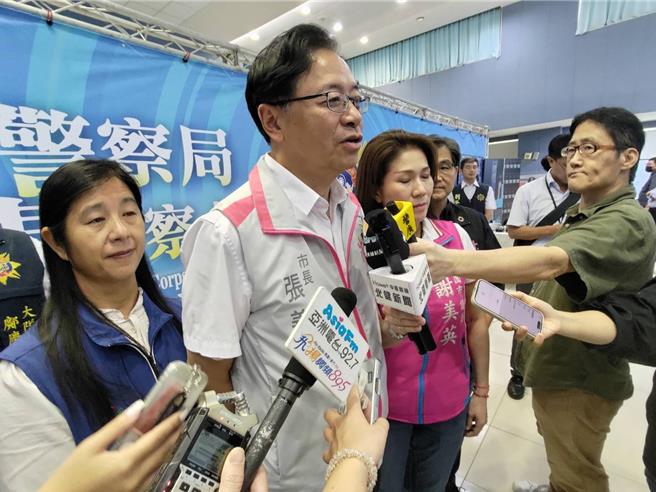 桃园市长张善政表示，大家都知道这是对岸非常不友善的举动，在两岸希望不要紧张的氛围下，这种动作只有坏处没有好处。（姜霏摄）