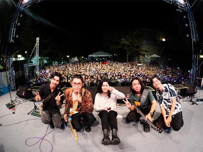 麋先生明年会回到家乡高雄演出。（三立提供）