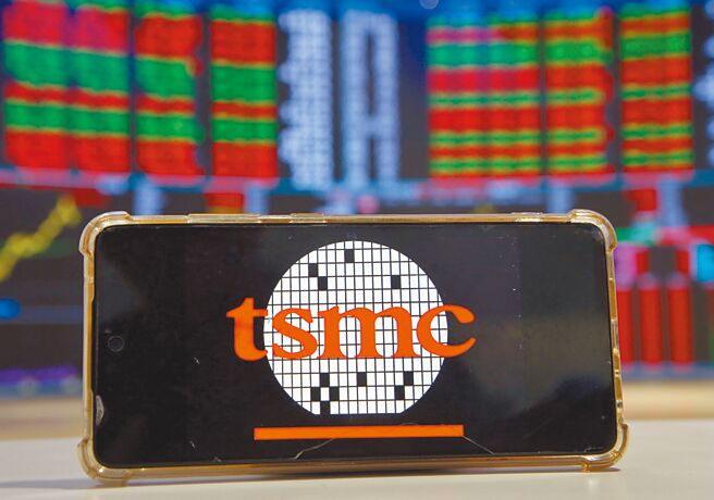 法人表示，预期台股本周先攻23,000点，第四季将挑战新高，10月为进场布局良机。图／本报资料照片