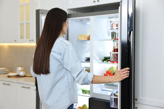 滅冰箱異味 譚敦慈靠1法寶 大讚「真的很好用」