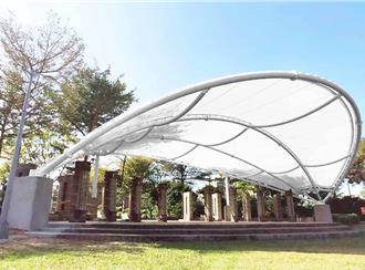 苗栗火車站西站前廣場再升級 加裝薄膜結構完善展演空間