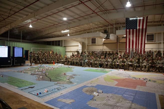 美陆军在印太多地同步展开JPMRC 25-01演训，整合指参与快速投射演训，验证多领域联战能力。
（取自太平洋陆军「X」帐号）