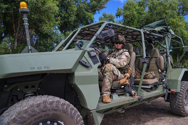 「步兵班用载具」兼具轻量化与机动性，可显着提升轻装部队的快速部署与投射能力。（取自DVIDS网站）