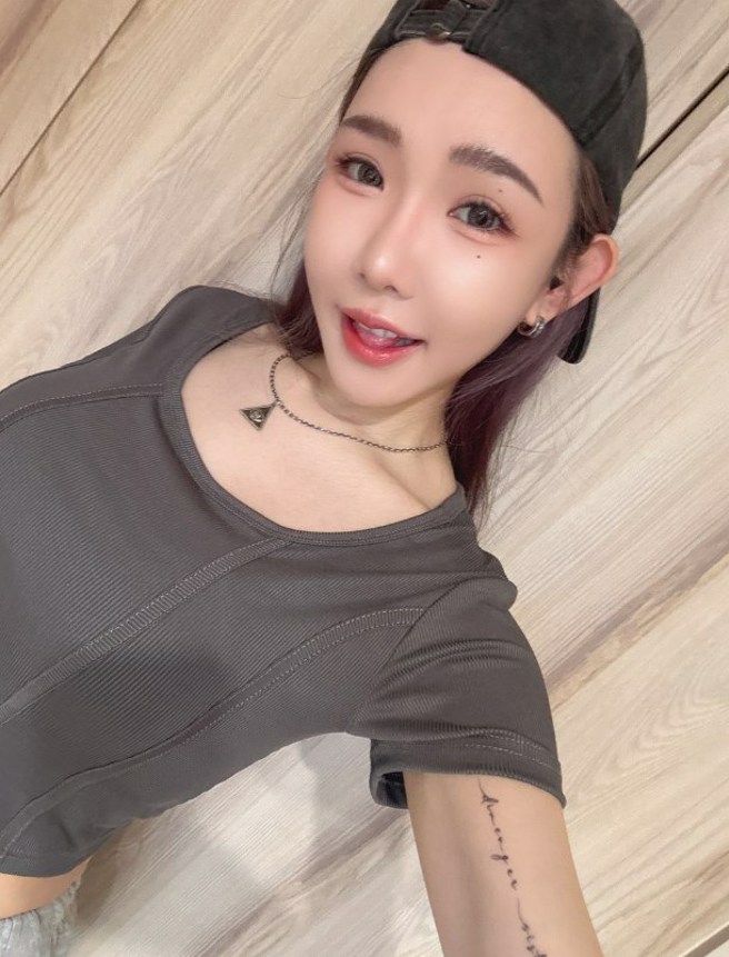 许允乐询问性别趴问题，网友惊问是否怀孕了？（图／byleway  Instagram）