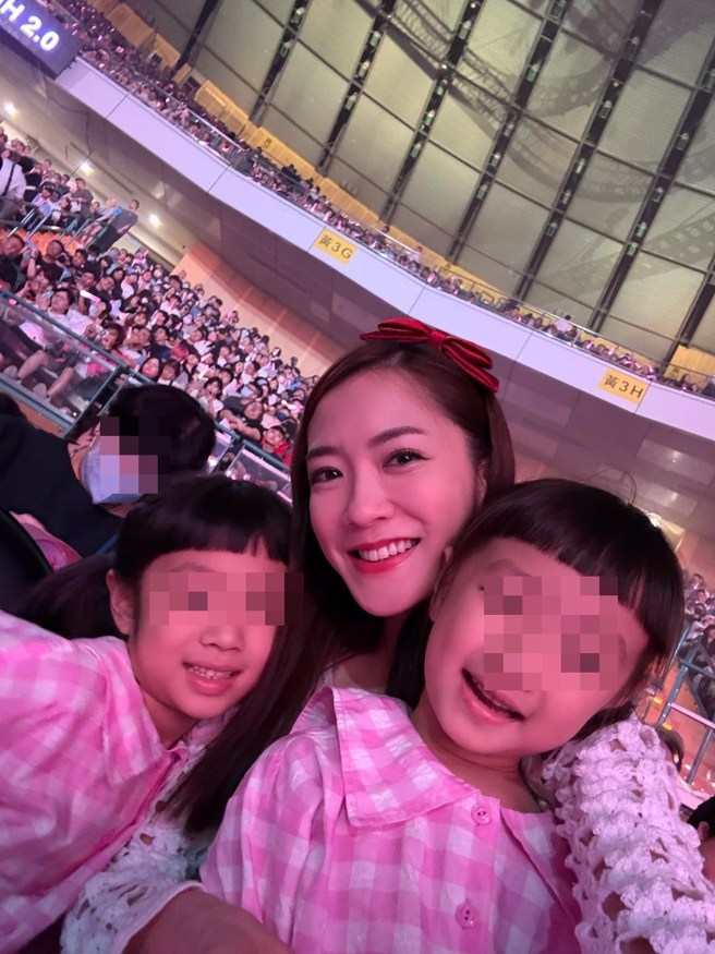 杨千霈透露女儿和偶像王心凌见面后，兴奋到睡不着觉。（图／杨千霈 Pink Yang 脸书）