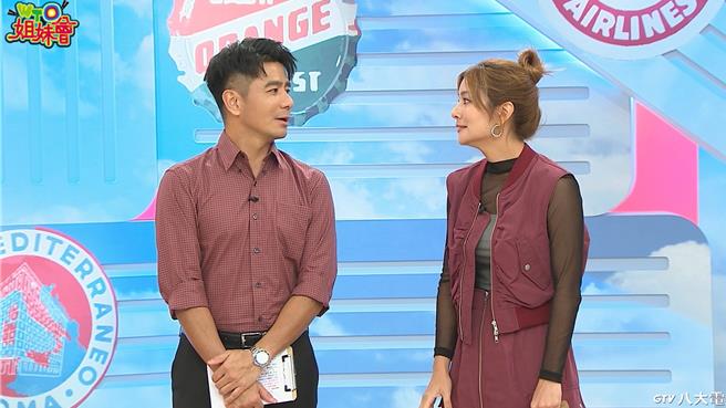 郭彦均、莎莎一同主持《WTO姐妹会》。（八大提供）