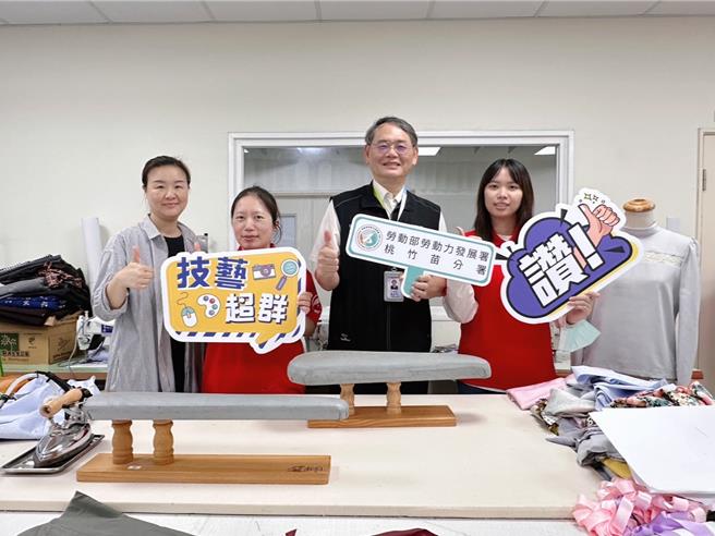 全国身心障碍者技能竞赛10月17日登场，桃竹苗分署13选手力拚佳绩。（桃竹苗分署提供／吕筱蝉桃园传真）