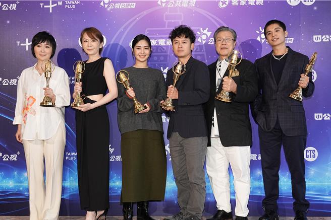 《八尺门的辩护人》监制兼制作人董成瑜、潘仪君、雷嘉汭、编导唐福睿、杨烈、张耀。（罗永铭摄）