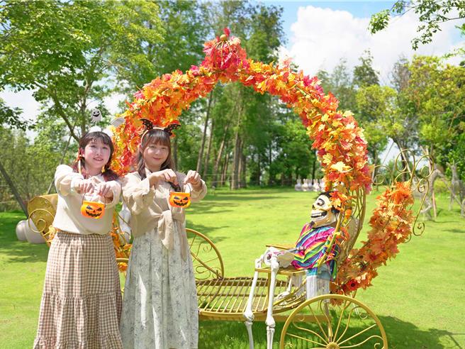 佐登妮絲城堡「萬聖南瓜搗蛋趴」開跑，萬聖節的詭譎感、亡靈節的溫馨感一次收齊。（佐登妮絲城堡提供／吳娮翎台北傳真）