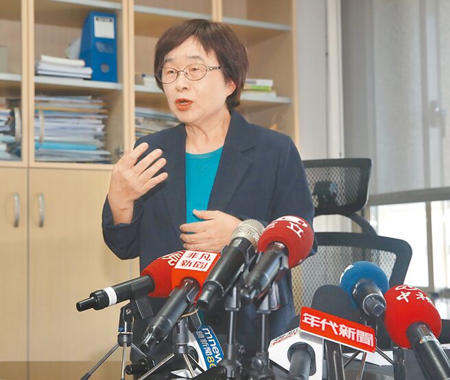 NCC前主委蘇蘅14日表示，國際大型數位平台拿走傳統媒體的新聞內容，這是不能容忍的。（陳君瑋攝）