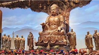 陸全國政協主席王滬寧出席佛教論壇：凝聚向上向善力量