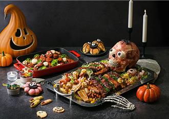 萬聖主題月開跑 變裝討糖遊行正夯