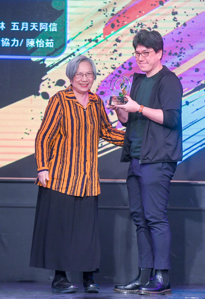 馬世芳的母親是民歌推手陶曉清。（圖／中時資料照）