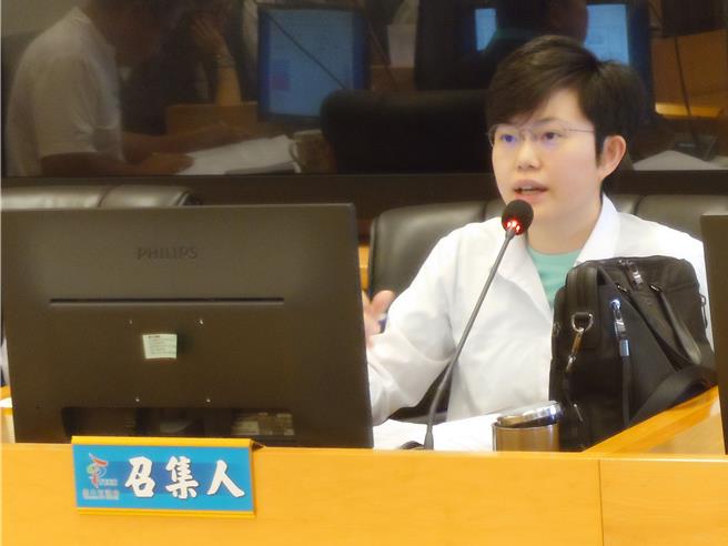 市議員陳俞融表示，支持居住正義，也希望租屋環境更友善，並希望稅率調升能打擊囤房情況。（林欣儀攝）