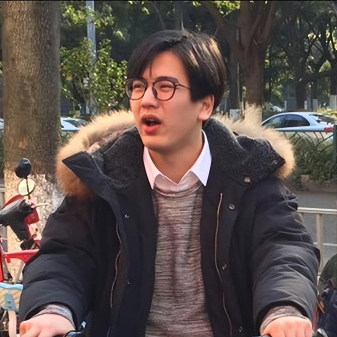 張凌赫曾胖到100公斤。（圖／翻攝自搜狐娛樂）