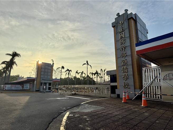 中正預校爆發疑似食物中毒案，目前衛生局調查中，不排除有其他傳染疾病。（紀爰攝）