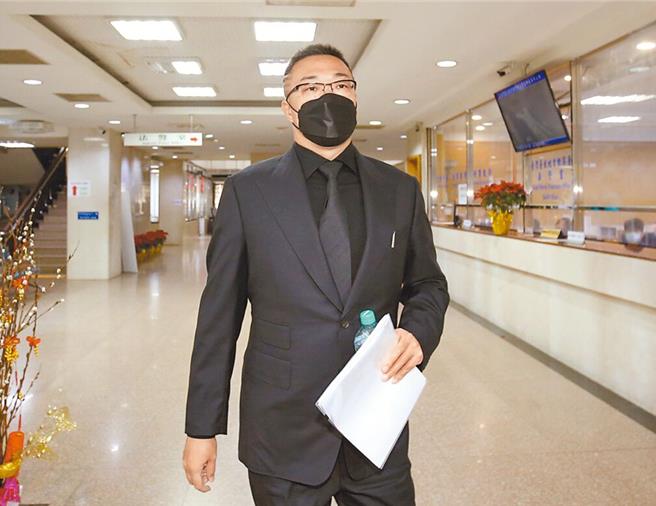 名嘴朱学恒涉强吻台北市议员锺沛君，一审依强制猥亵罪判刑1年2月，上诉二审后他改口坦承犯行并公开道歉。（中时资料照片）