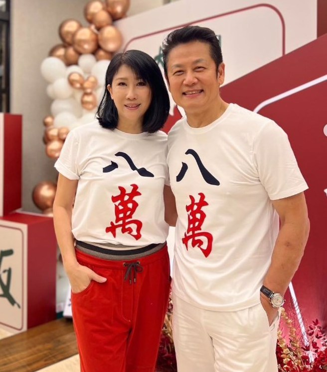 徐乃麟與老婆鶼鰈情深。（圖／nailin.hsu  Instagram）