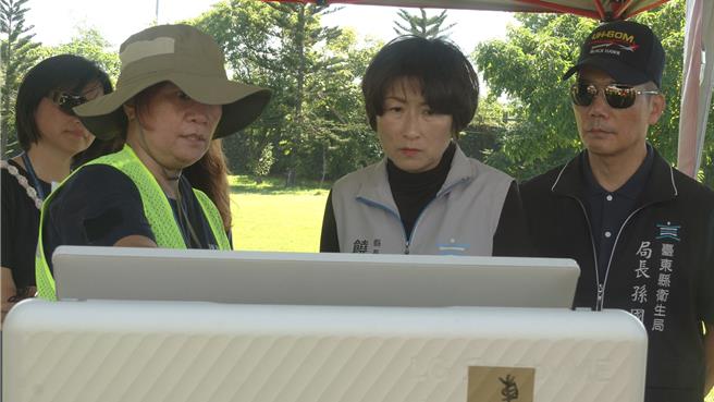 台东县卫生局在台东森林公园启动为期2天的灾难医疗演练。（蔡旻妤摄）