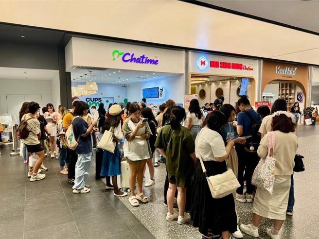 Chatime日出茶太泰在国市场半年内已开设4家门市，目标2年内能够开设30店。图／六角国际提供