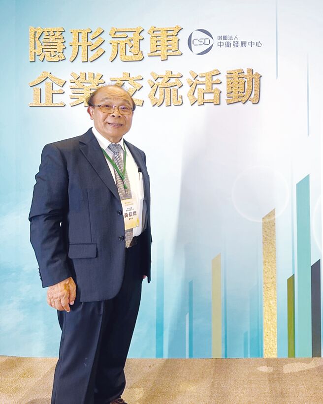 皇盈企業董事長黃信德專注鐵皮剪刀製造超過40年，ALLPRO鐵皮剪刀剪1,000次不鏽鋼後，再無痕剪布，不凡性能，年銷全球超400萬支。圖／皇盈企業提供