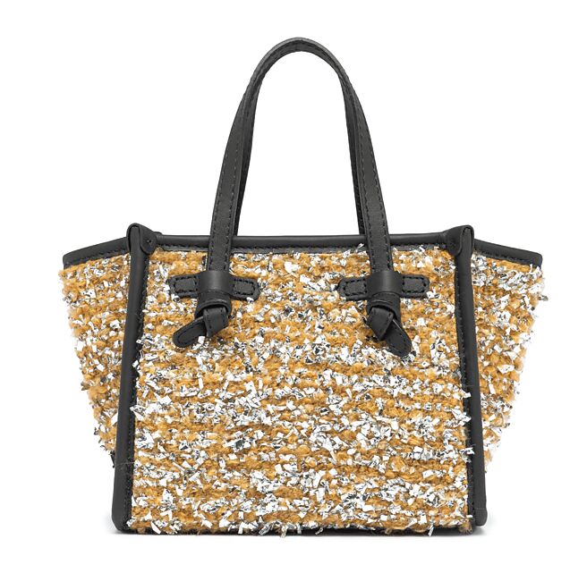Gianni Chiarini Miss Marcella小型羊毛金蔥托特包，1萬1800元。（Gianni Chiarini提供）